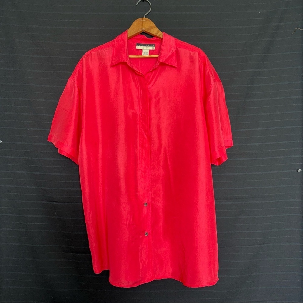 New York Studio Vintage 100% Silk Short Sleeve Button Front Blouse Shirt Red M